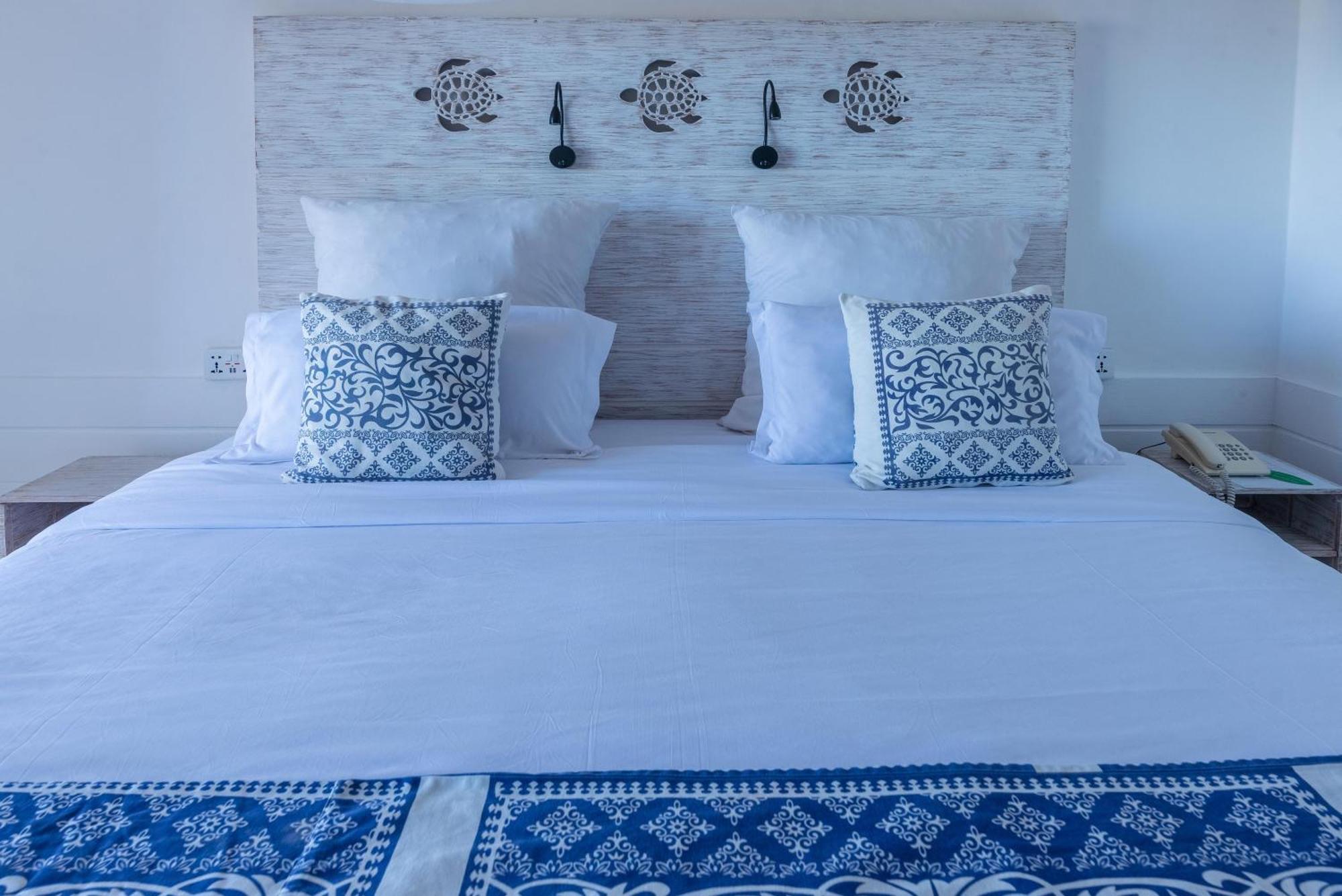 Bahari Beach Hotel Mombasa Dış mekan fotoğraf