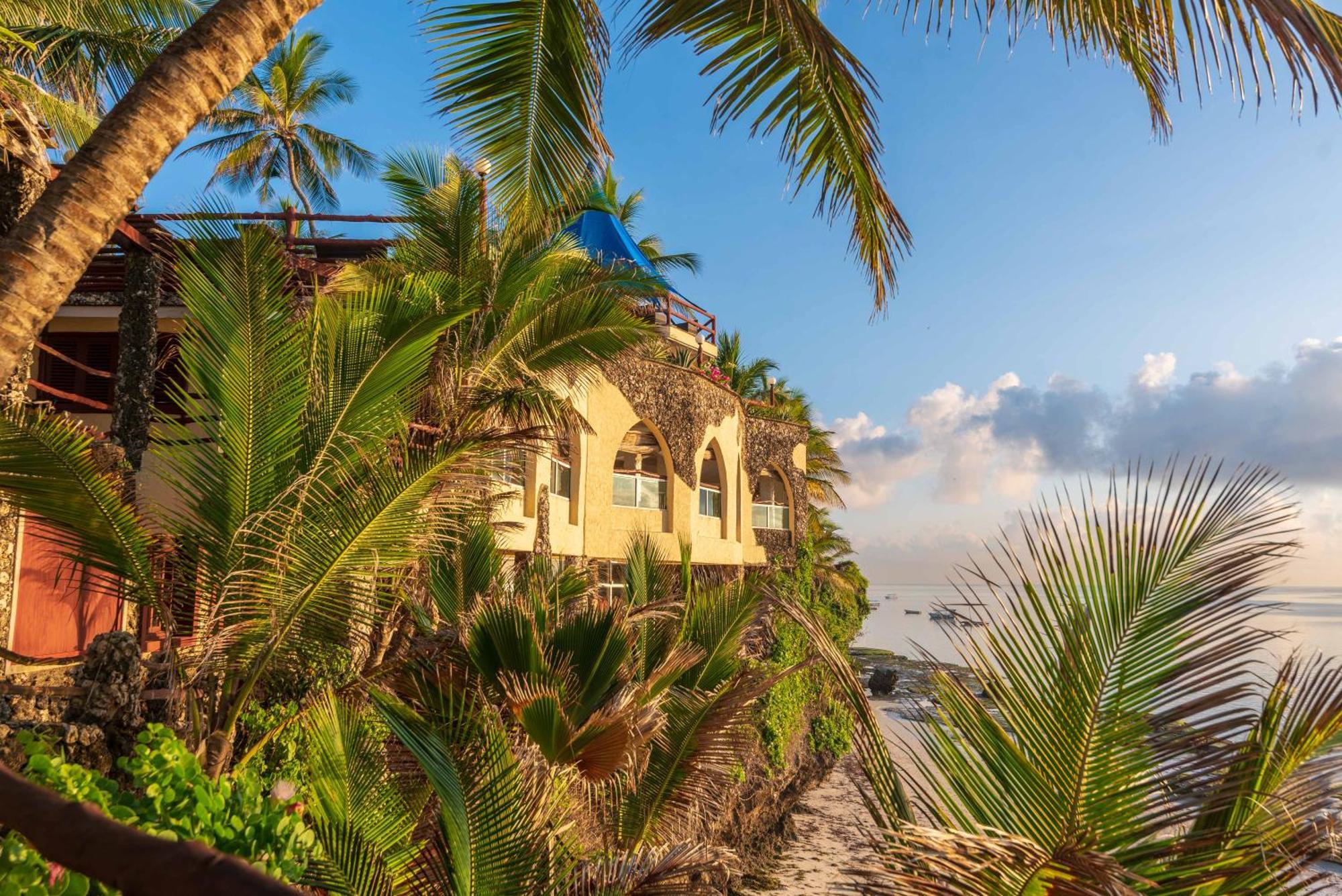 Bahari Beach Hotel Mombasa Dış mekan fotoğraf
