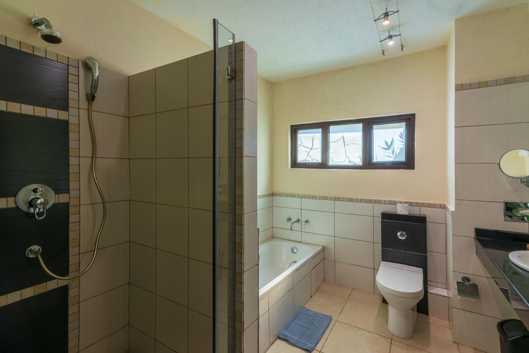 Bahari Beach Hotel Mombasa Dış mekan fotoğraf